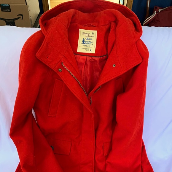 Bass Red Coat - Picture 2 of 6